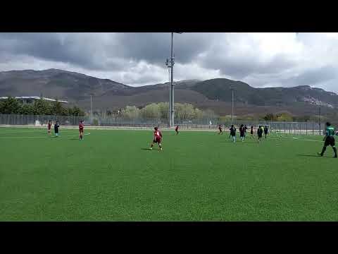 Punizione a foglia morta alla Mario Corso, capitan Bottone regala il pari agli Esordienti