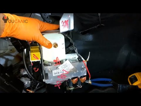 Step-by-Step Guide: Mercedes-Benz Soft/Hard Roof Convertible Pump Replacement