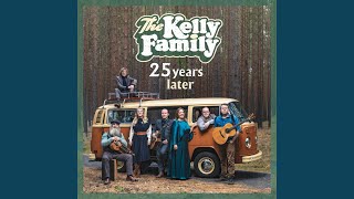 Kadr z teledysku We Had A Dream tekst piosenki The Kelly Family