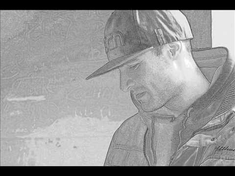 18. Pacifer (prod.Biernat) - Zdala od tłumu feat. Mefis.