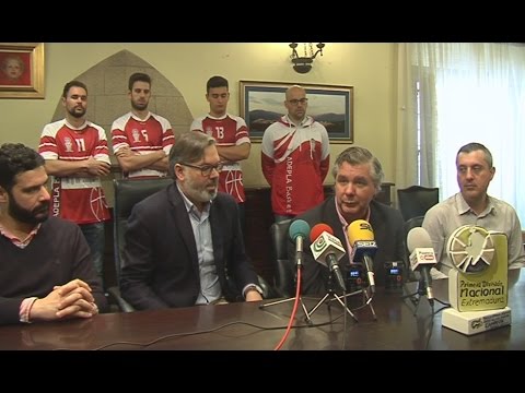 Recepción al  Adepla Básket en la alcaldía de Plasencia