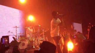 Yelawolf & Travis Barker - LIVE - Rain Nightclub @ The Palms - Las Vegas, NV - 12/31/12