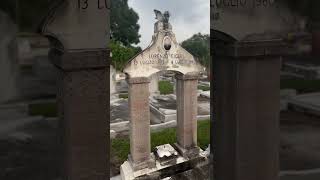 Ever come across a grave like this? #italy #shorts