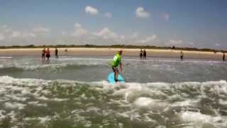 preview picture of video 'James Surfing in Ocean City #2'