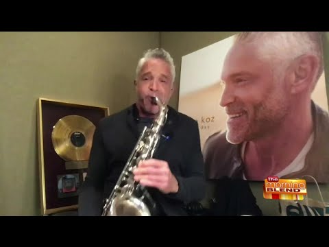 Legendary Saxophonist Dave Koz Spreads Holiday Cheer!