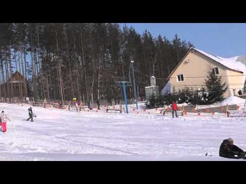 Видео: Видео горнолыжного курорта Лиственная, гора в Свердловская область