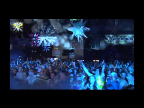 dougal & wotsee - when i close my eyes - ( HTID 26 LIVE )