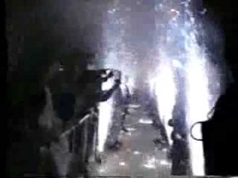 LOVE MACHINE entrance