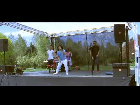 Ugandan Song at Holi Festival - Ayush Attri Sharma