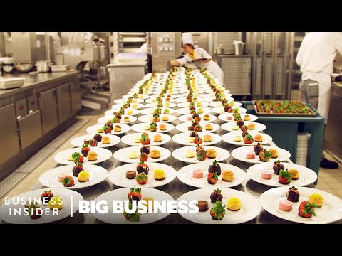 What Goes Into Operating Kitchens in Large Cruise Ships?