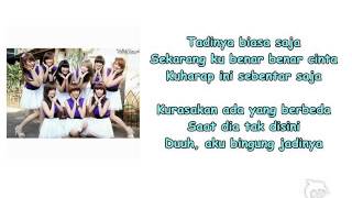 Download lagu Lirik Lagu Cherrybelle-Pura Pura Cinta mp3