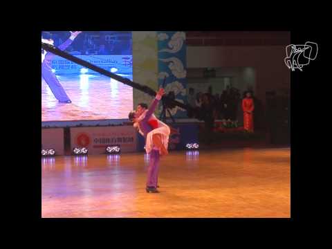 2011 WDSF World Freestyle Latin: Polyanskiy - Akhmetgareeva, RUS