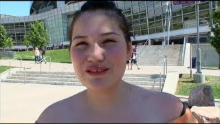 Download lagu Lakota girl dreams of being next 'American Idol' | Hidden America: Children of the Plains PART 3/5 mp3