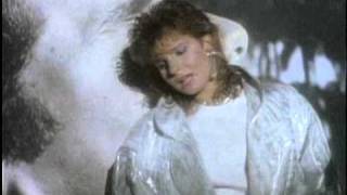 Carola - The Runaway (1986)