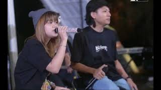 Download lagu Esa Risty & Erlangga - Ojo Jaluk Pegat (Lirik) mp3
