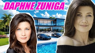 Daphne Zuniga Lifestyle 2025 ★ $3M Net Worth, Relationship, Hollywood