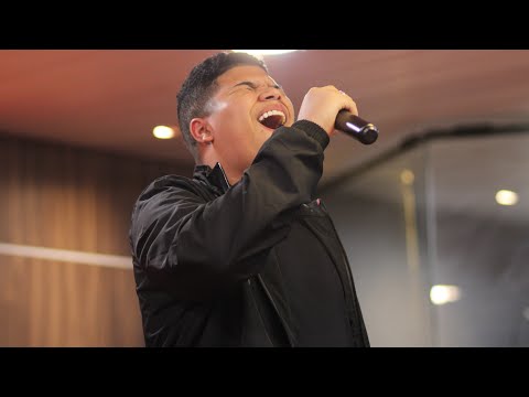 Paulo Neto - Eu não Perdi o Controle + Medley " Meu Deus a Igreja Foi Tomada de Glória … 😭😨😱