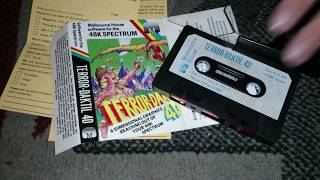 Nostalgamer Unboxing Terror-Daktil 4D On Spectrum 48 128K +2 +3 Cassette