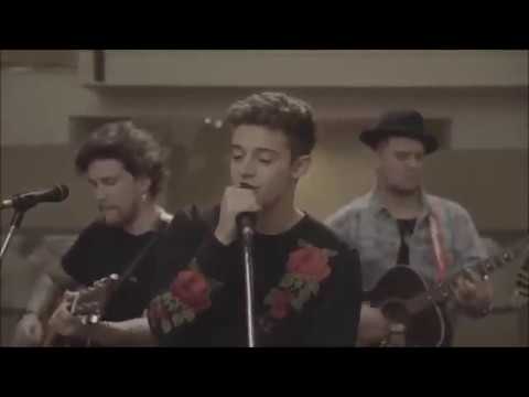 Ruggero Pasquarelli feat  Piso 21 -  Besandote  (ardillas)