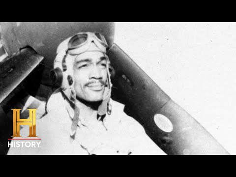 The Tuskegee Airmen: WWII Heroes | Dogfights | History