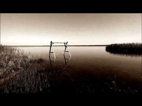 RoqWISNIA - Poza zasięgiem (prod. uniekBeats)