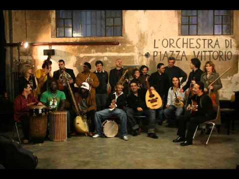 L'Orchestra di piazza Vittorio - Tarareando