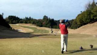 preview picture of video '160 golf swing ゴルフ　スイング 高尔夫 挥杆　森永高滝No.10 354Y Par4 091213'