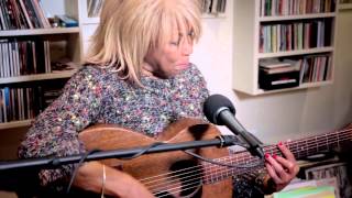 Linda Lewis - Light Years Away // Basement Session