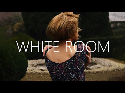 Ayon - White Room (Lyrics) feat. Julia Ross