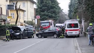 Reggio Emilia, incidente in viale Risorgimento e strada chiusa