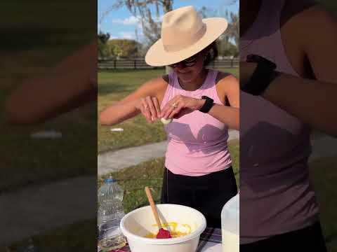 Goiana tenta fazer uma broa mineira