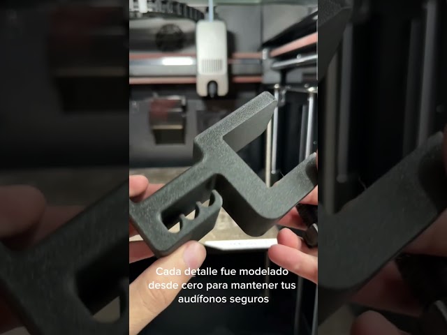 Vídeo relacionado con Out of the blue Soporte para Auriculares, diseño de Calavera, 16 x 20 x 17 cm, polirresina, en Caja de Regalo