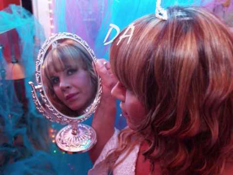 VALENTINA OK è ANNA MEROLLA     (DA DONNA A TRANS)