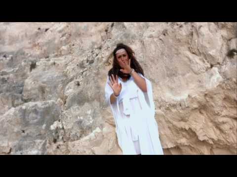 Aneta Nakovska -Daj Dzoni