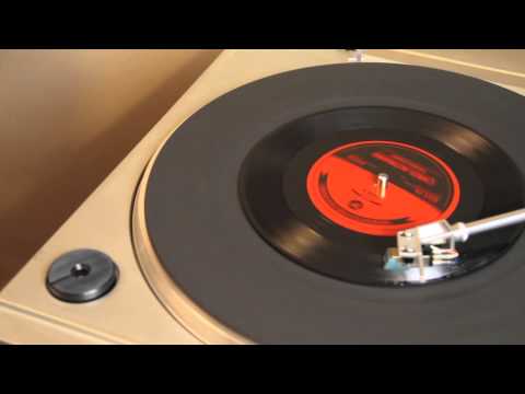 Chris Altmann: Walk On (You're Slowly Heading Home) 7" Vinyl (Side A)