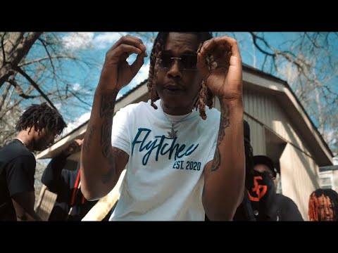 Skoot - Turn Me Up (Official Music Video)