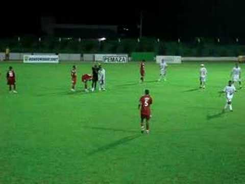 S.C. ULBRA - Cobrança de falta contra Jaruense (31/03/07)