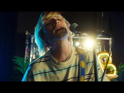 The Jins - Stay Please (Official Video)