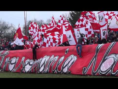 Doping kibiców Widzewa Łódź w meczu z Borutą Zgierz