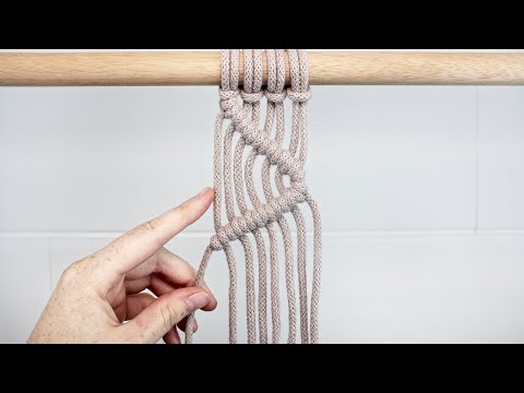 Macrame Basics: Double Half Hitch Knot (Made EASY)