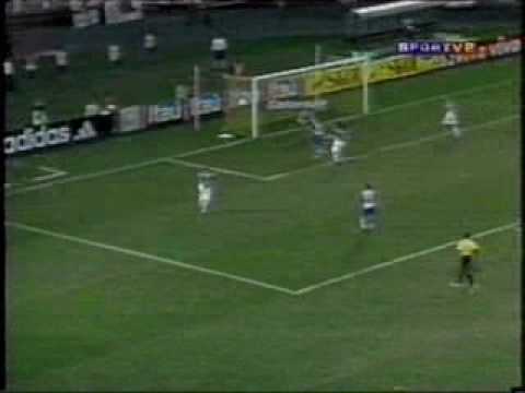 02/07/2005 - Fluminense 0 X  1 Paraná : Gol de Renaldo