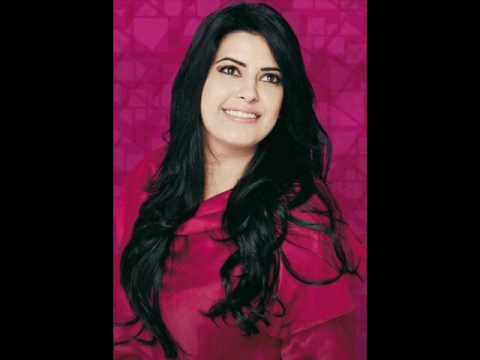 Erga Muros Célia Sakamoto