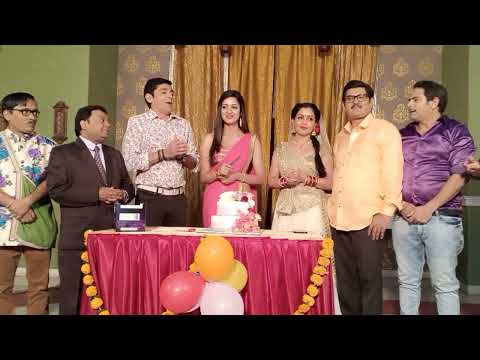 Vidisha Srivastava Aka New Anita Bhabi Cake Cutting Ceremony | Lifecarenews