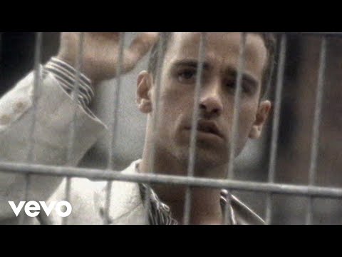 Video per il significato della canzone Un altra te di Eros Ramazzotti