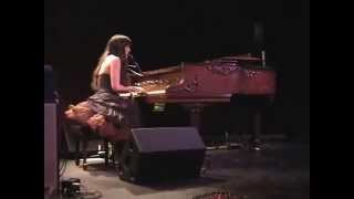 Vanessa Carlton - Papa, San Francisco, Ordinary Day (Nashville 2005 - Part 1/6)