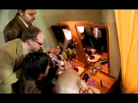 SOUND OF NOISE - Music for One Apartment and Six Drummers