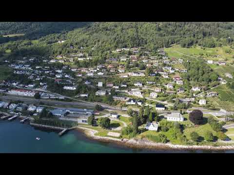 Langs fjorden ved Leikanger August 2020