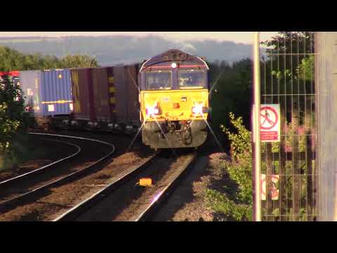 66109 'Teesport Express' on 4E95 at Tees-side Airport