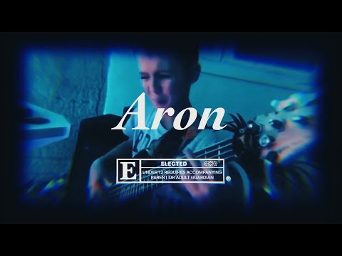 ARON Hodek, ‘The Bassist’ [HD]