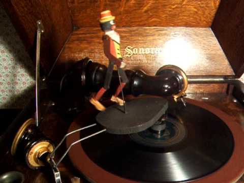 Sweatmeats Ragtime Two Step - Dancing by Ragtime Rastus - Zonophone Orchestra 1908